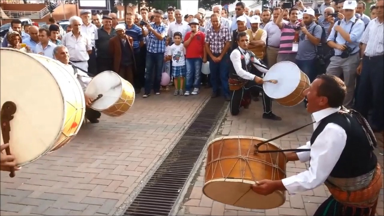 Şehir Dışına Hizmet Veren Gezici Davul Zurna Ekibi
